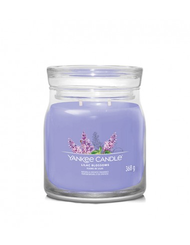 Yankee Candle Lilac Blossoms - vidutinio dydžio žvakė